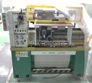 Mesin Gap Bed Lathe